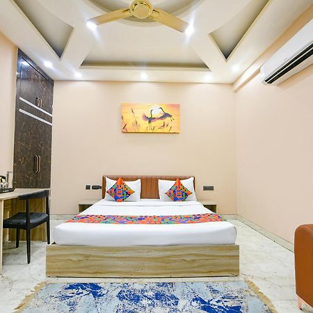 Fabhotel Vibe Noida Exteriér fotografie
