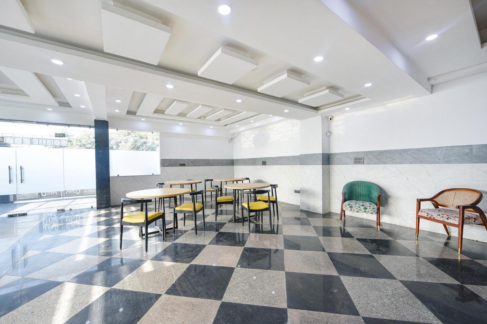 Fabhotel Vibe Noida Exteriér fotografie