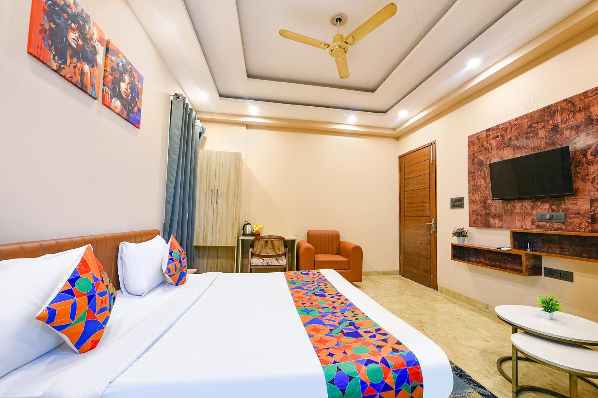 Fabhotel Vibe Noida Exteriér fotografie