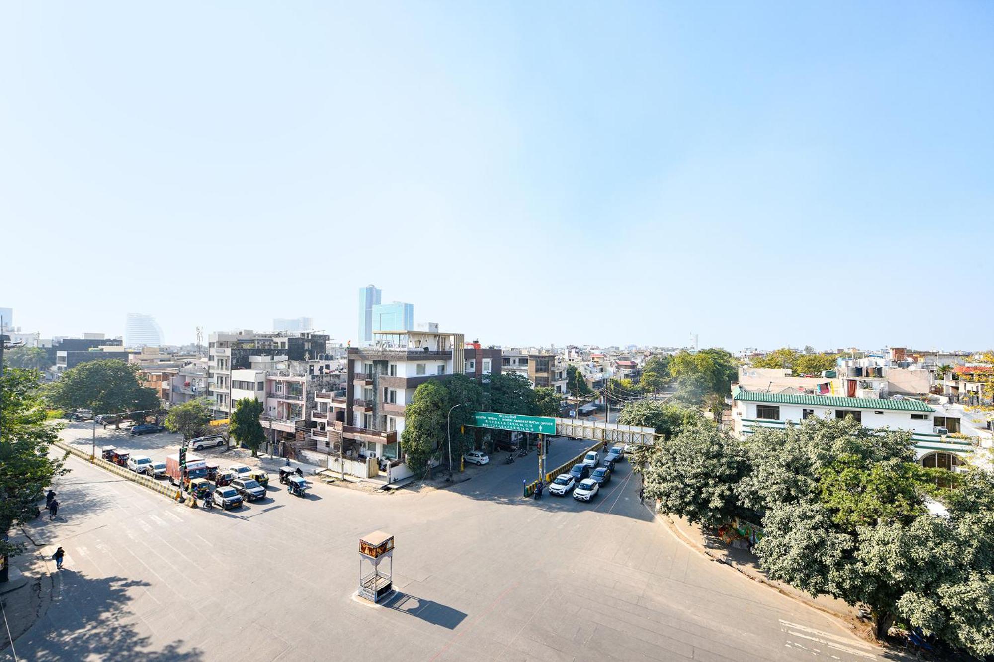 Fabhotel Vibe Noida Exteriér fotografie